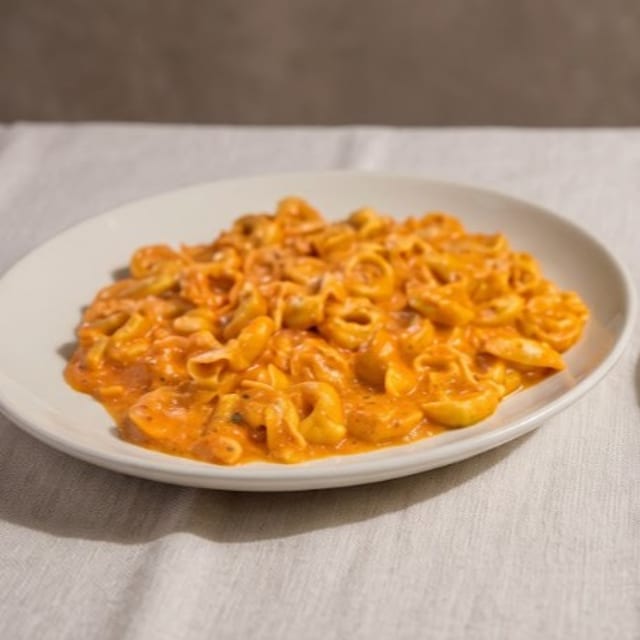 Tortellini Alla Panna.